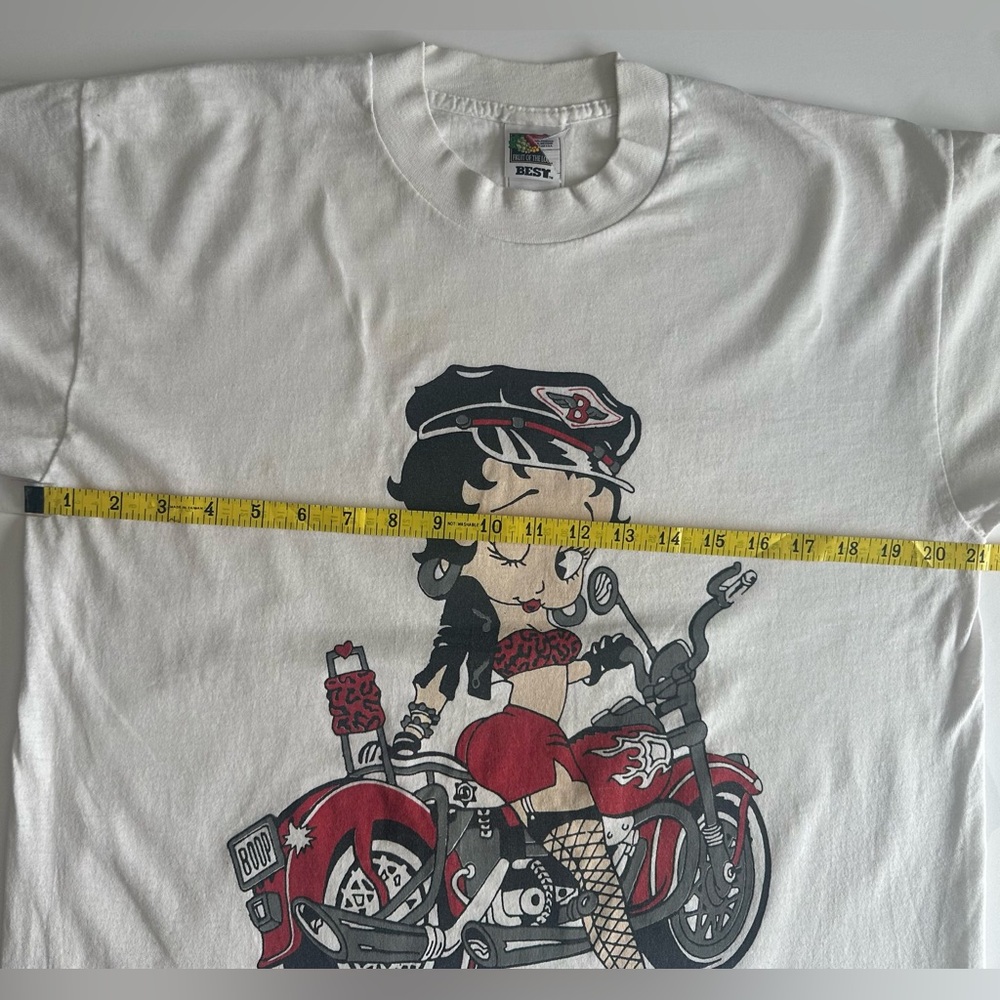 Vintage-Style Fruit of the Loom Best Betty Boop Motorcycle Graphic T-shirt - Picture 6 of 13